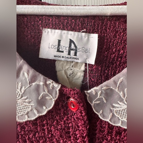 Vintage Coastal Granny Knit Cardigan Burgundy White Mesh and Embroidered Collar - Picture 8 of 11